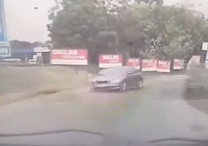 Vožnja u kontra smeru kod uključenja za Zmaj