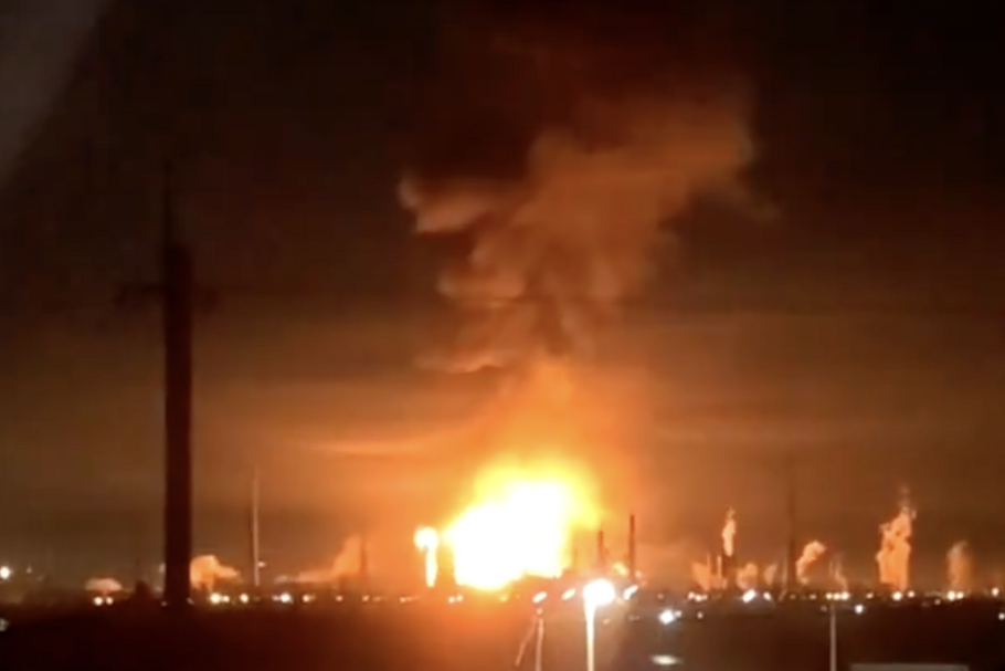 Pożar rosyjskiej rafinerii w regionie samarskim