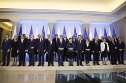 CBOS: Rząd Mateusza Morawieckiego popiera 42 procent Polaków