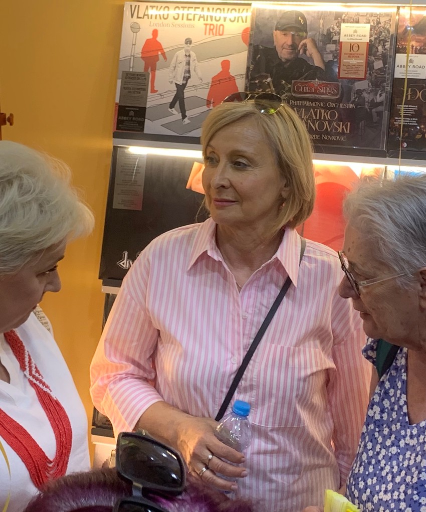 Vesna Radosavljević