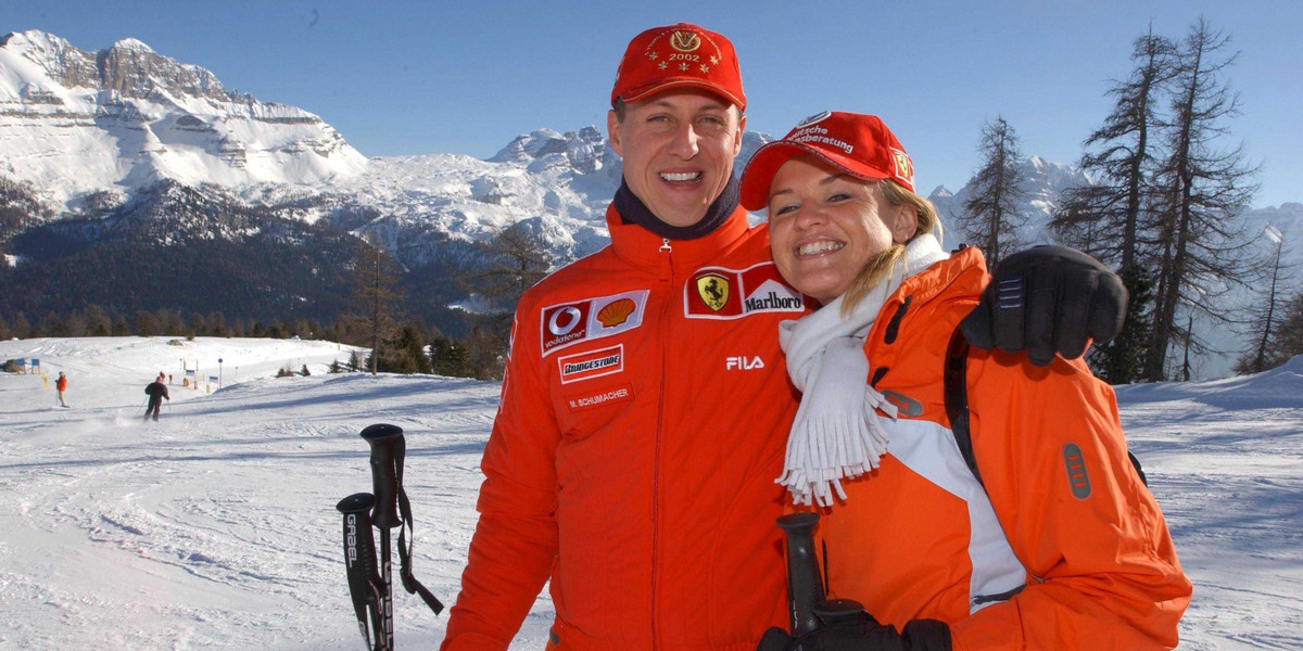 Michael Schumacher kochał rodzinę, wyścigi Formuły 1 oraz szybką jazdę na nartach. I to właśnie podczas szusowania na alpejskich zboczach uległ koszmarnemu wypadkowi.  