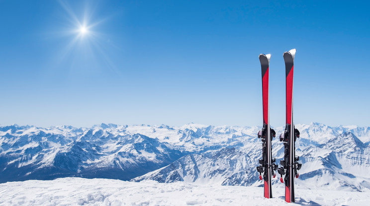 Síelés az Alpokban / Fotó: Getty Images