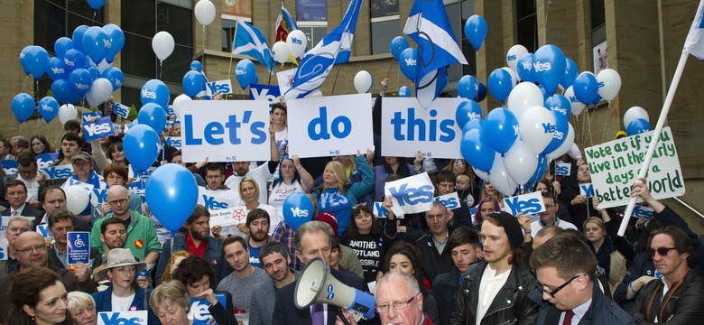 Załóżmy, że Szkocja mówi "tak". I co dalej z krajem bez armii i banków?