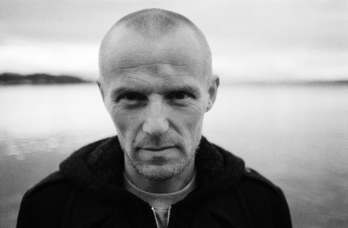 Jo Nesbo postanowił zabawić się popkulturowym wizerunkiem killera