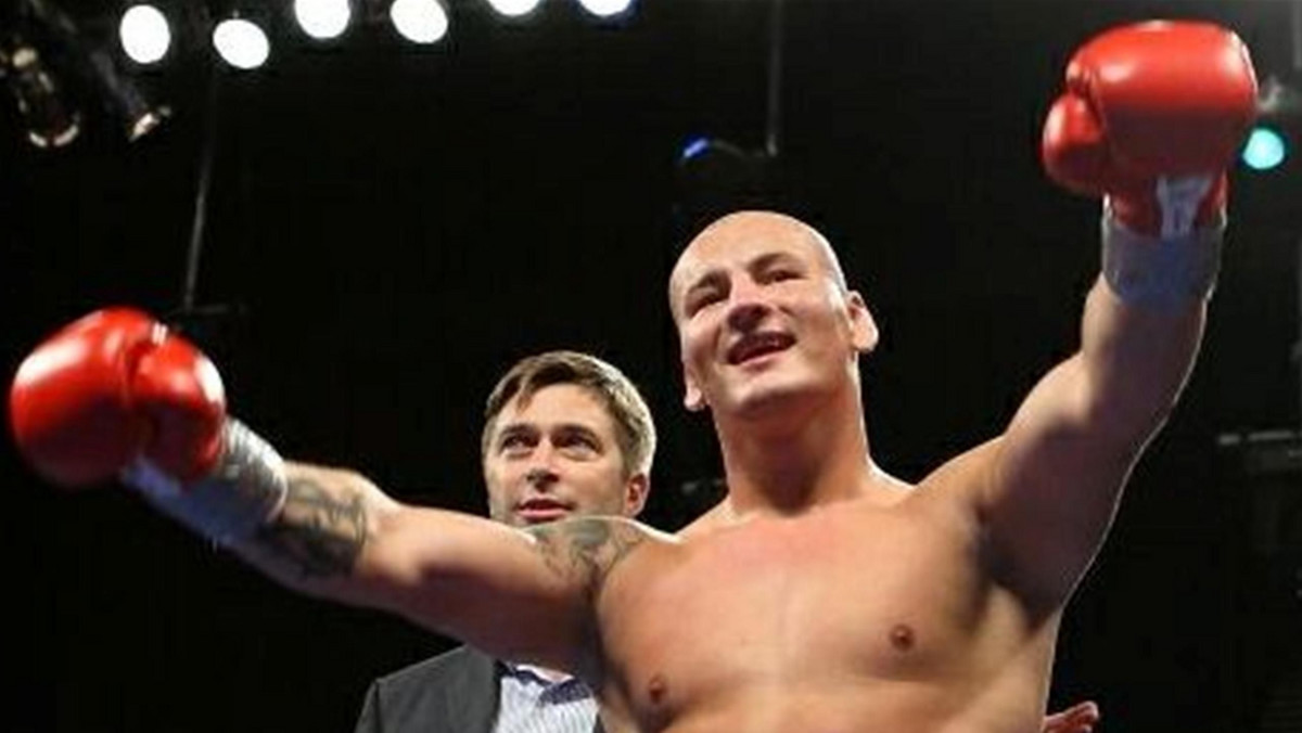 Jest już niemal pewne, że 2 kwietnia w Krakowie podczas kolejnej  edycji gali Polsat Boxing Night Tomasz Adamek (50-4, 30 KO) zmierzy się z Erikiem Moliną (24-3, 18 KO). Zdaniem Artura Szpilki, który niedawno miał okazję sparować z mierzącym 193 cm Amerykaninem, "Górala" czeka ciekawe zadanie.