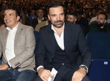 Paparaco koji je uzdrmao javnost: Između raskida i pomirenja sa Jelenom Tomašević, Ivan Bosiljčić je voleo balerinu, ali je uhvaćen i sa glumicom koja je tada tek okončala vezu sa kompozitorom!