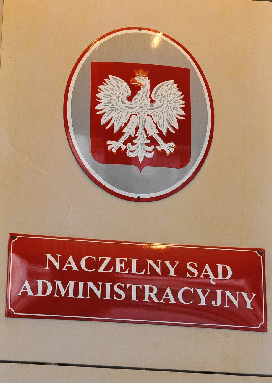 Przez prawie 10 lat fiskus, za przyzwoleniem sądów administracyjnych, nakładał podatek dochodowy od ewidentnej straty. Płacili go spadkobiercy mieszkań, którzy zmuszeni byli do ich sprzedaży, aby spłacić odziedziczone długi spadkowe