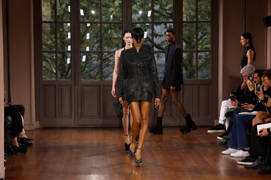 Mugler revija za proleće 2025