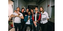 Maroon 5 z klipem do piosenki "Memories"