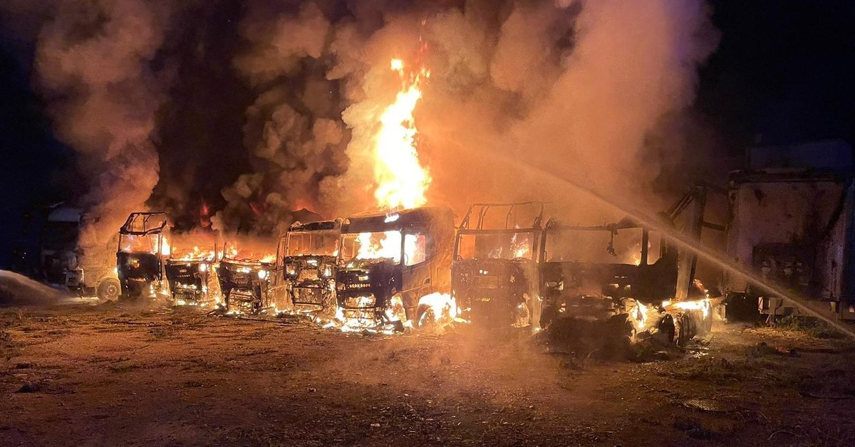 Pożar w firmie: jak się zabezpieczyć przed jego skutkami