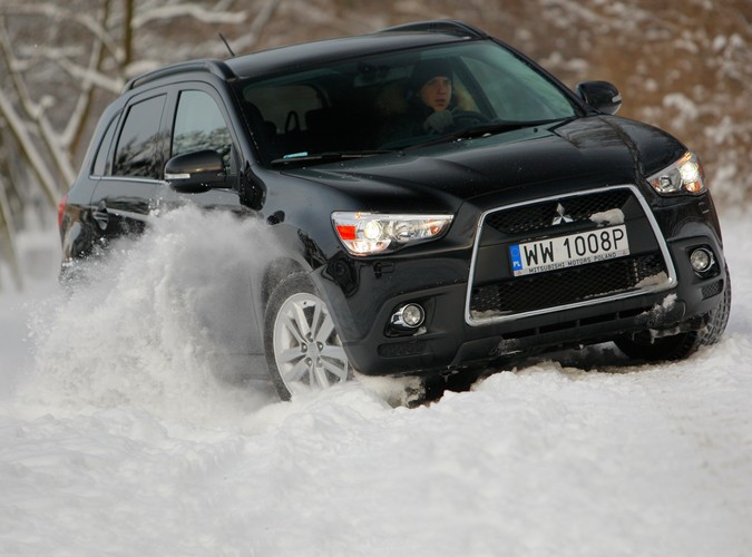 Sprawdzamy czy Mitsubishi ASX jest na tyle atrakcyjną propozycją, aby stworzyć realne zagrożenie dla już leciwego ale wciąż popularnego Qashqaia.