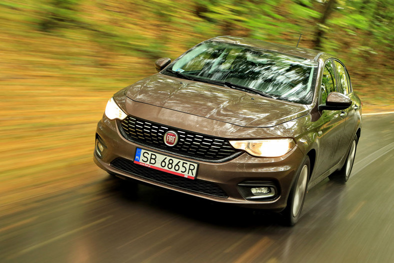 Fiat Tipo 1.6 - czy zasługuje na pochwały?