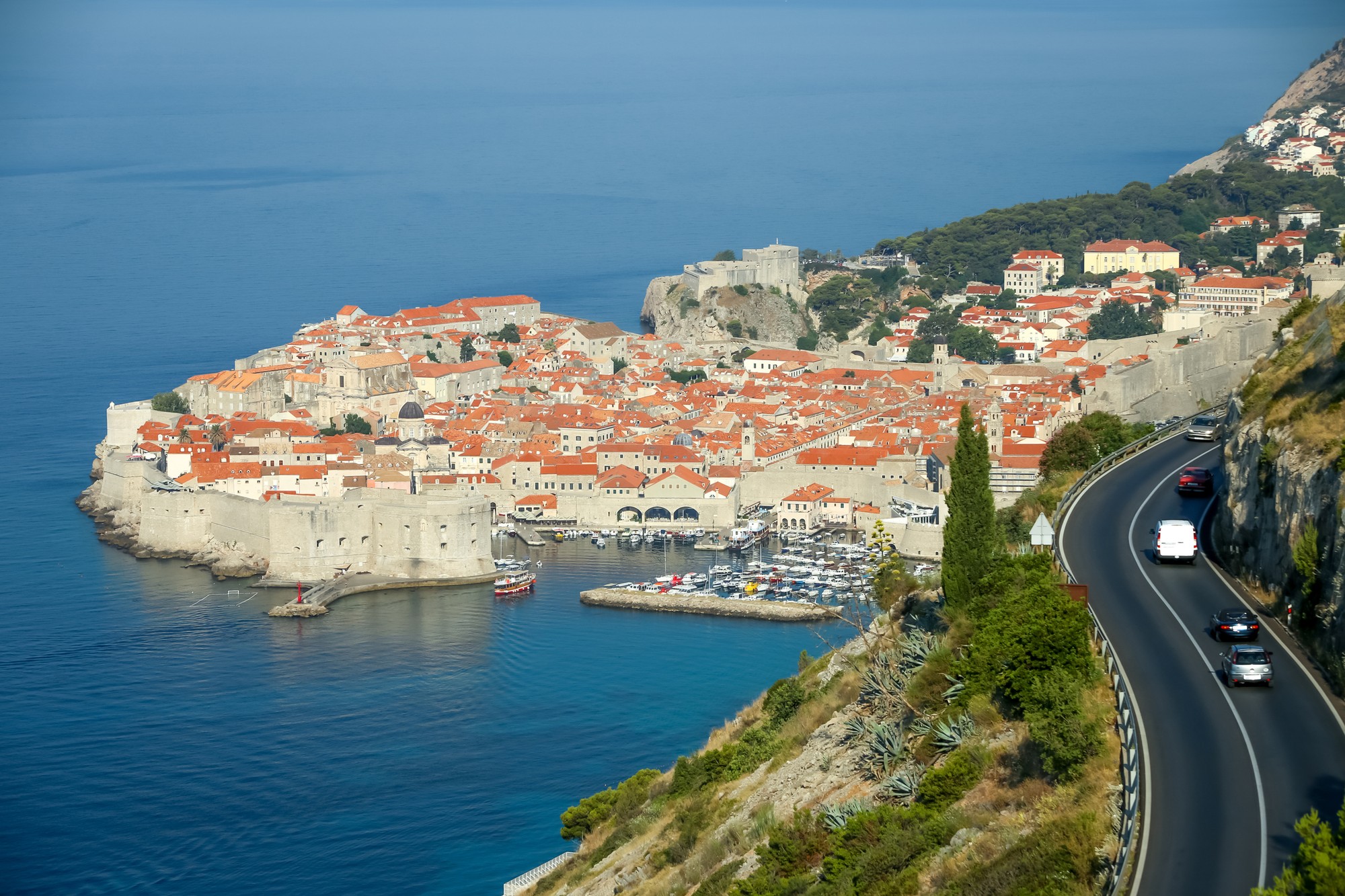 Dubrovník je populárnym chorvátskym letoviskom (ilustračné foto).