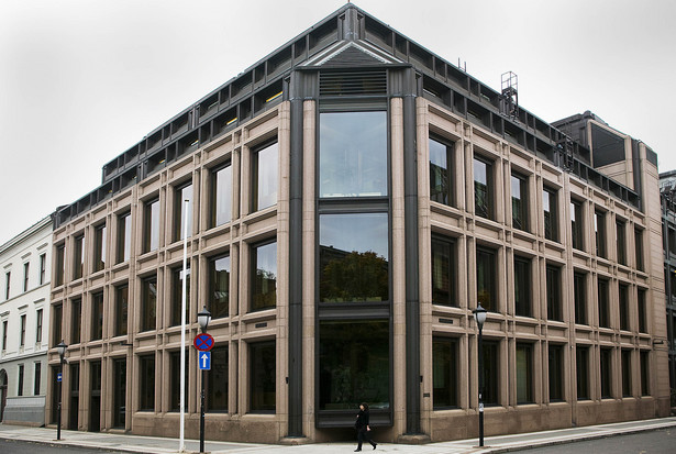 Siedziba norweskiego banku centralnego, fot. Bloomberg