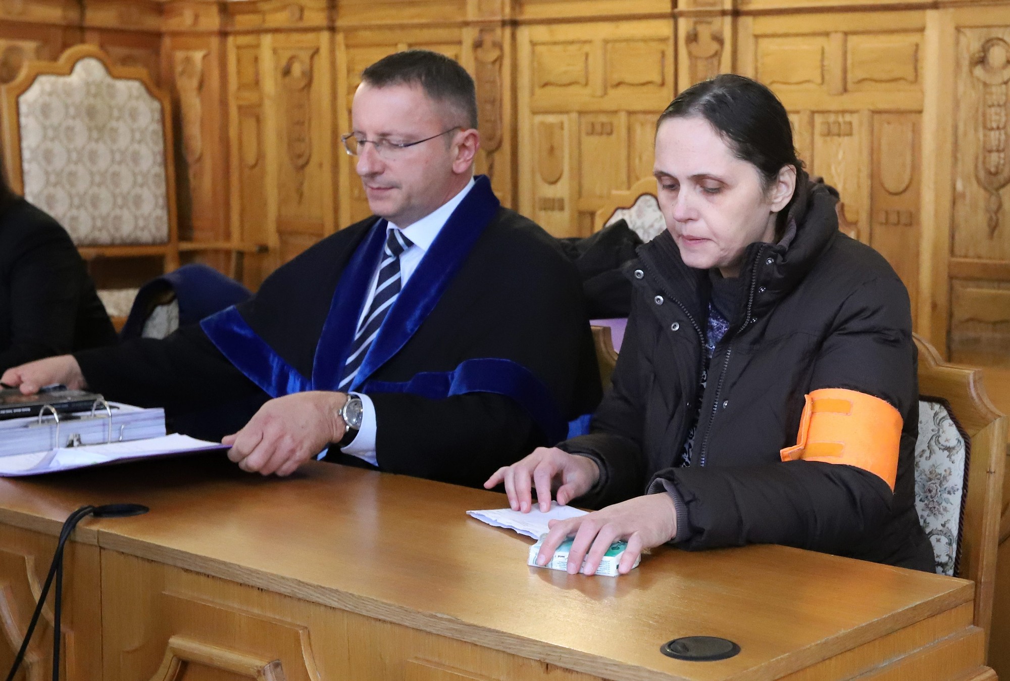 Začal sa proces s Renátou D., obžalovanou z terorizmu.