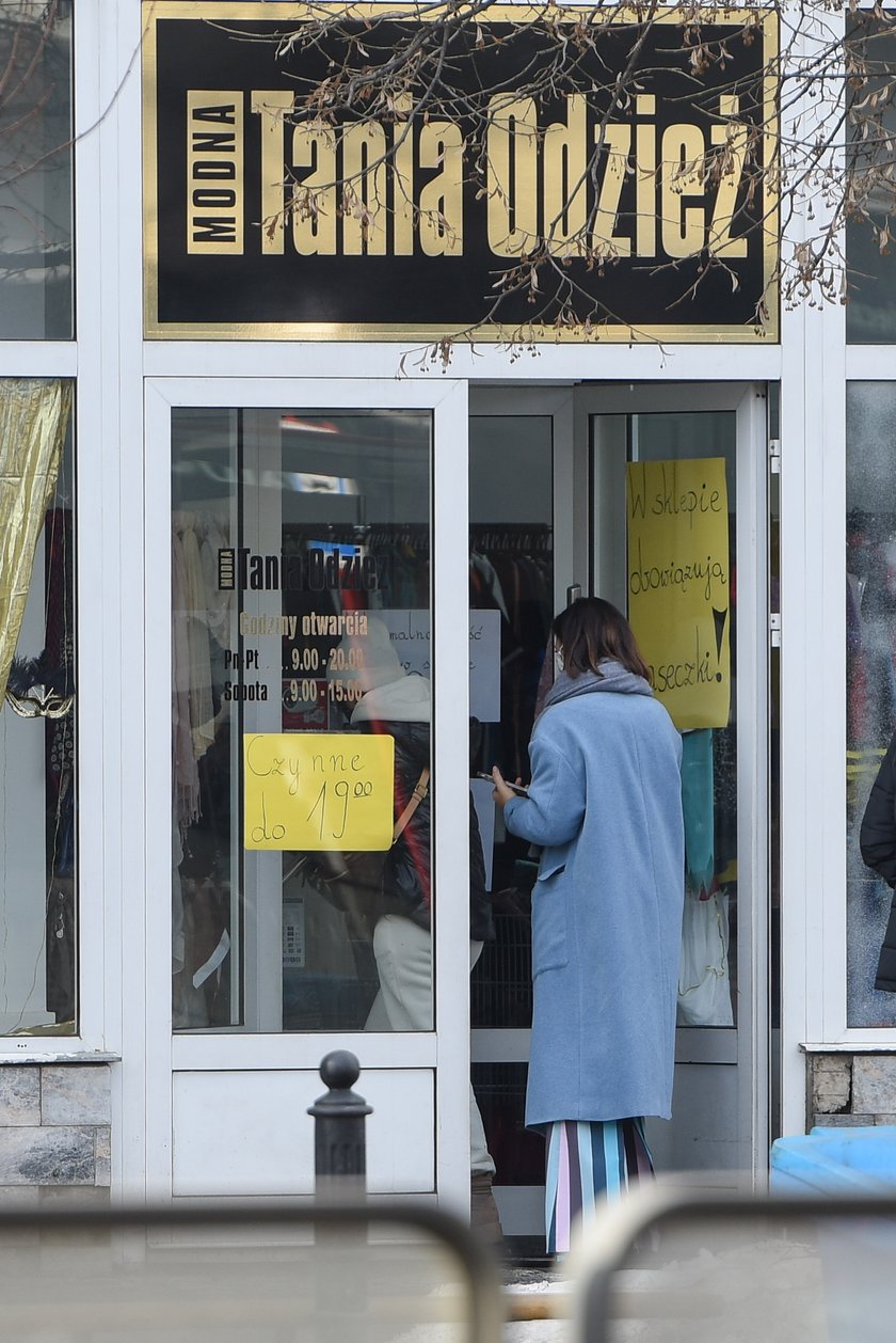 Klaudia Halejcio poluje na ubrania w lumpeksach. ZDJĘCIA