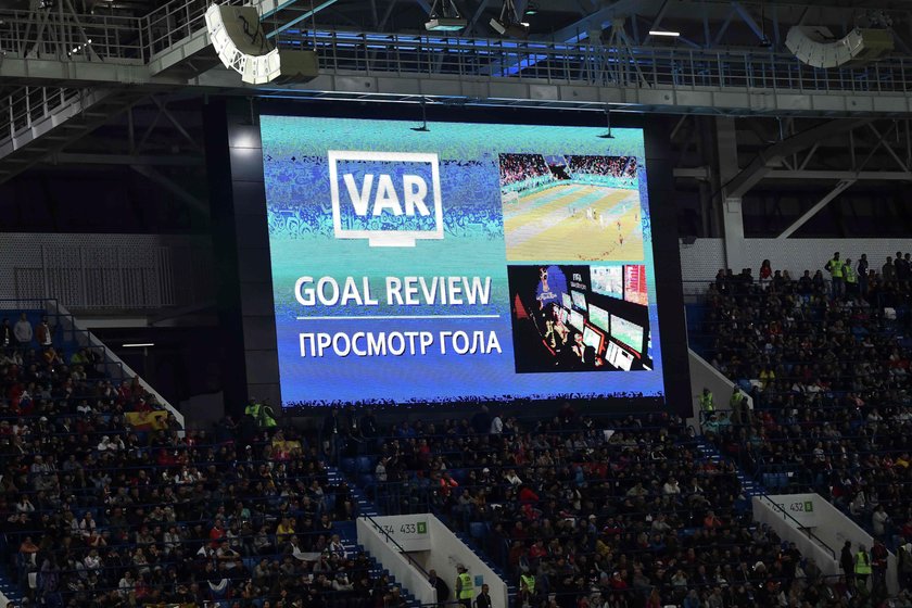 VAR