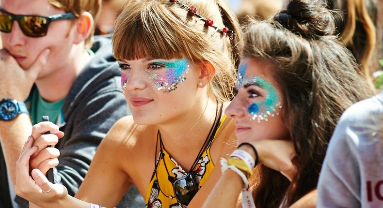 glitter facepaint