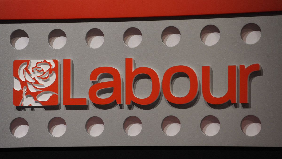 Siedmiu posłów opozycyjnej brytyjskiej Partii Pracy ogłosiło dziś odejście z ugrupowania w proteście przeciwko obecnemu przywództwu i utworzenie nowego ruchu politycznego - Niezależna Grupa. To największy rozłam wśród laburzystów od 1981 roku.