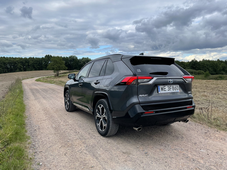 Toyota RAV4 Plug-In Hybrid (2021)