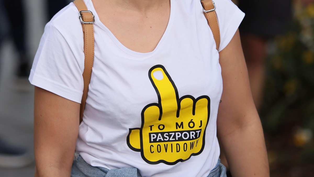 Protest antyszczepionkowców przed Sejmem