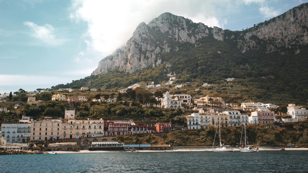 Súlyos természeti válság érte el Capri szigetét: nem engedik be a turistákat