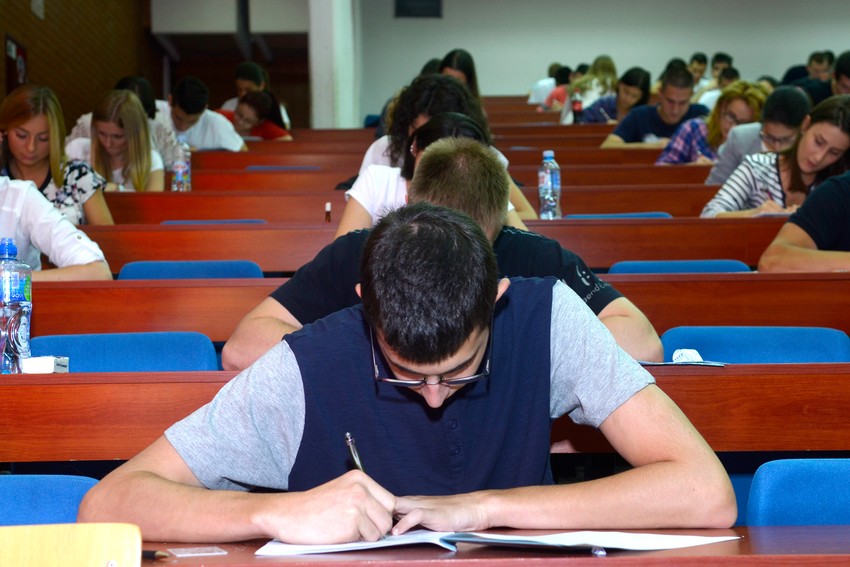 Spremni za današnji prijemni