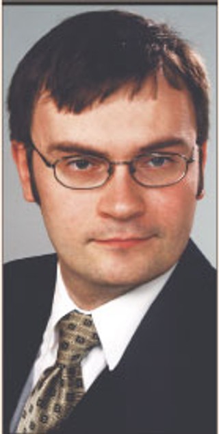 Czy pracownik za naruszenie dóbr osobistych może żądać odszkodowania