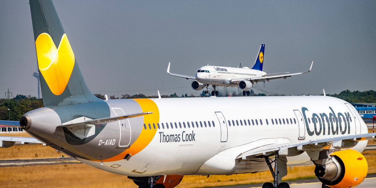 Lufthansa już wcześniej ogłosiła, że w 2021 r. zakończy długoletnią współpracę z liniami Condor, polegającą m.in. na sprzedaży ich biletów czy dowożeniu swoimi samolotami pasażerów na rejsy wakacyjne. 