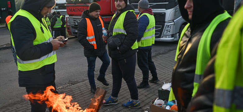 Ukraińcy gorzko o blokadzie granicy: "naszym błędem było tak duże poleganie na Polsce"