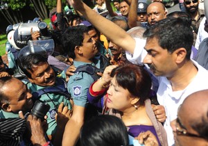 237495_banglades-demo-afp