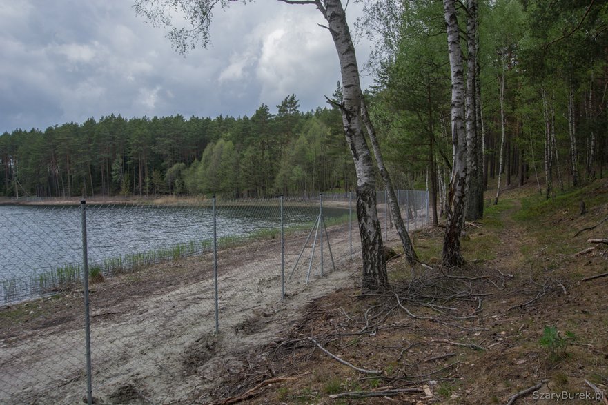 Ogrodzone jezioro na Kaszubach