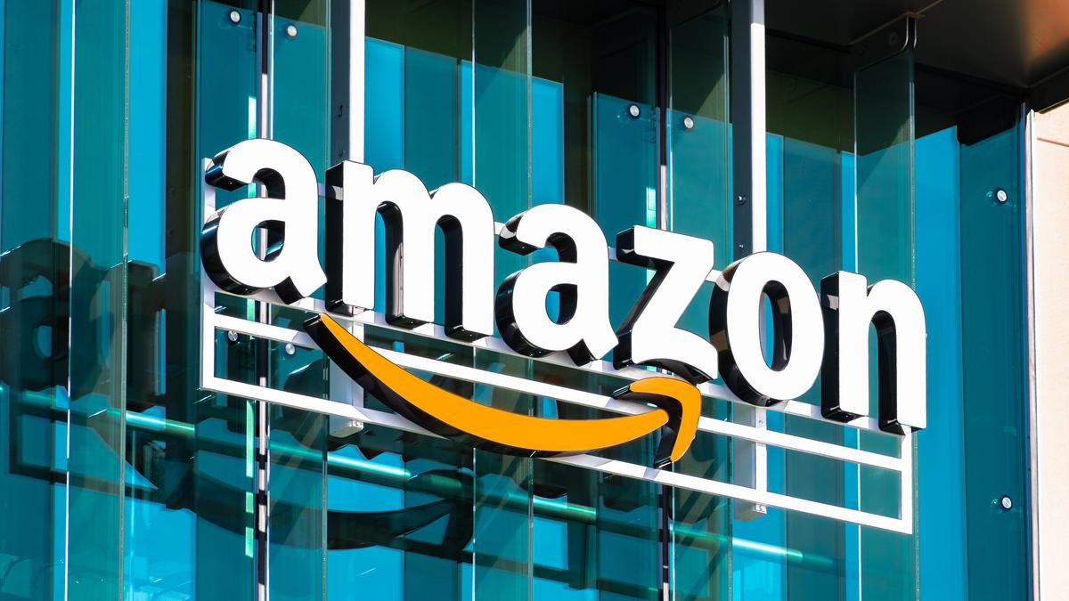 Amazon otwiera swój pierwszy fizyczny sklep odzieżowy
