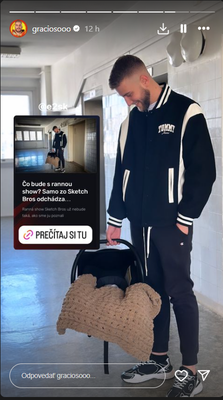 Samo si konečne zobral domov synčeka aj manželku.