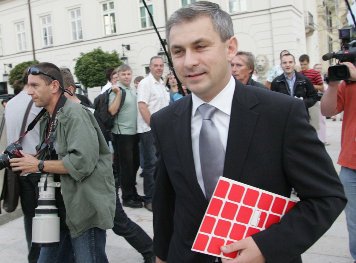 Niedawna rozmowa nowego szefa Sojuszu Lewicy Demokratycznej Grzegorza Napieralskiego z prezydentem Lechem Kaczyńskim dotyczyła nie tylko prezydenckiego weta do ustawy medialnej i ustaw zdrowotnych