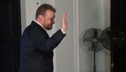 Dymisja Szumowskiego. "Zachowuje się jak kapitan pirackiego statku, który opuszcza pokład"