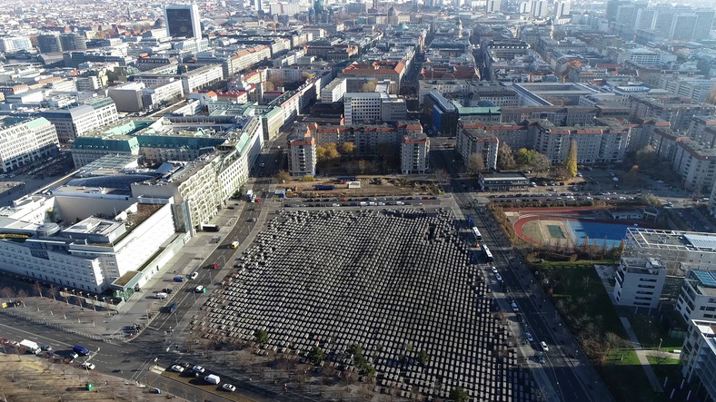 Pomnik Holocaustu w Berlinie, Niemcy