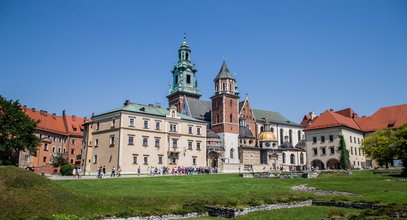 Wawel droższy niż Luwr! To nie jedyne perełki... Szok, gdzie rząd umieścił te atrakcje