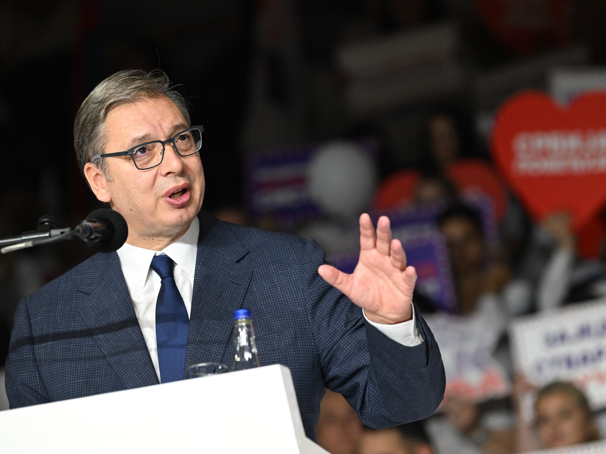 Vučić najavio skok prosečne penzije na 600 evra do 2027. godine