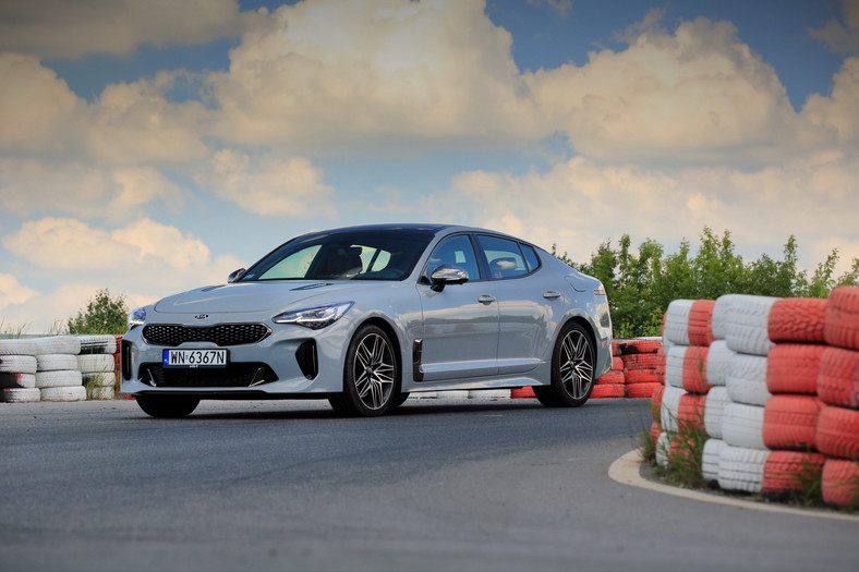 Kia Stinger GT 3.3 V6 T-GDI