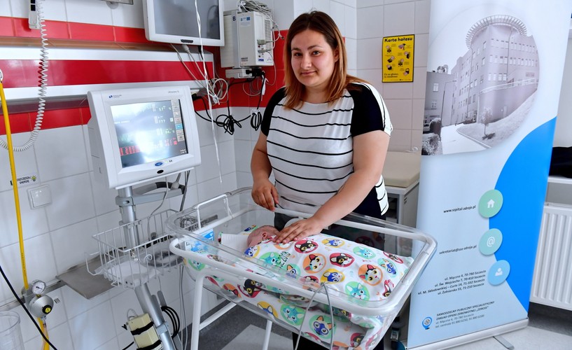 MAŁA LILIANNA WYCHODZI ZE SZPITALA