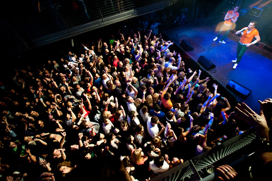 Weekend - koncert czyli "Ona tańczy dla mnie" na żywo (fot. Monika Stolarska / Onet)