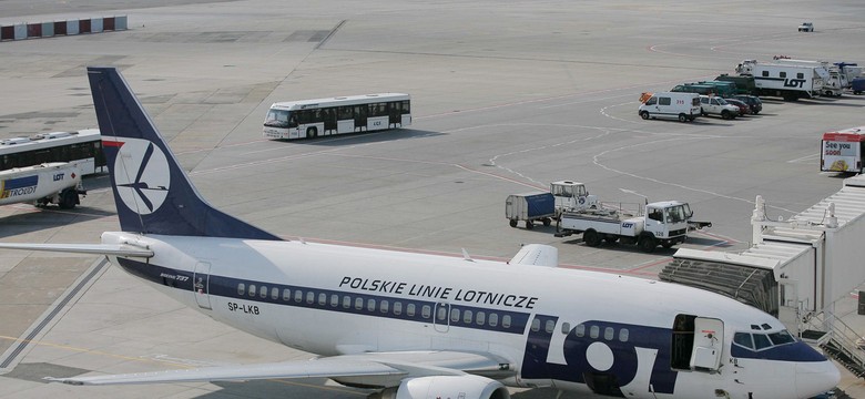 Nowe boeingi znowu się spóźniają