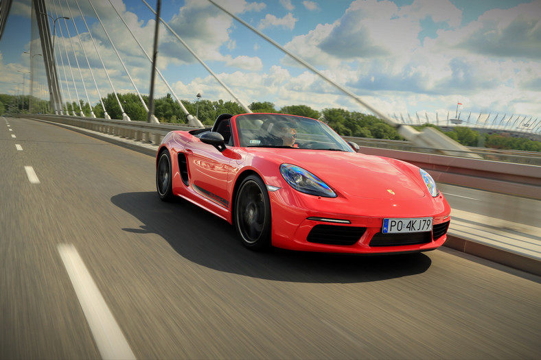 Porsche 718 Boxster T