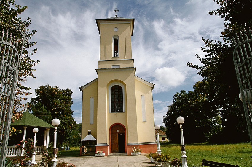 Ovde se desilo: Crkva u Porodinu