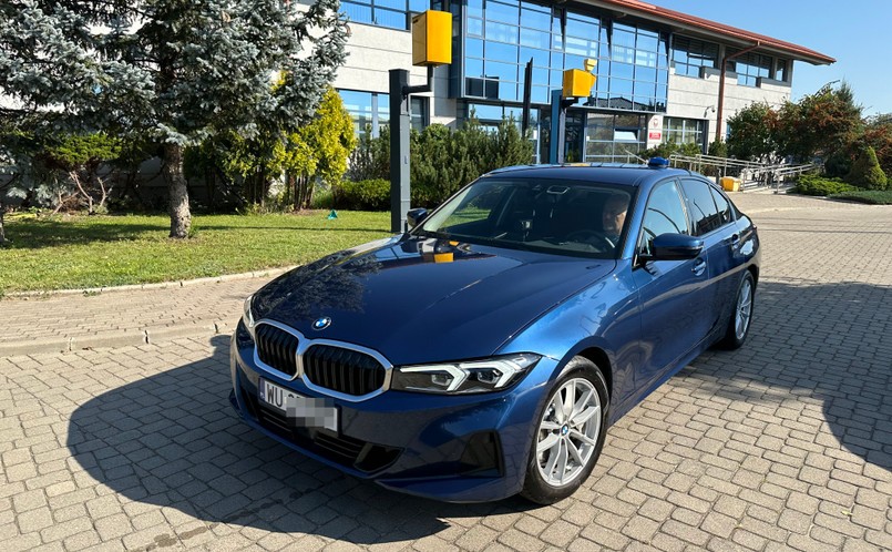 Nieoznakowany radiowóz BMW w służbie ITD