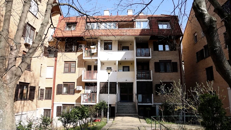 Ovde će živeti Ena Čolić i Jovan Pejić Peja, komšije otkrile sve: Zlata pakuje kofere