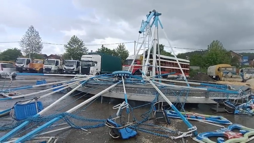 Ringišpil se polomio na vašaru u Kuršumliji