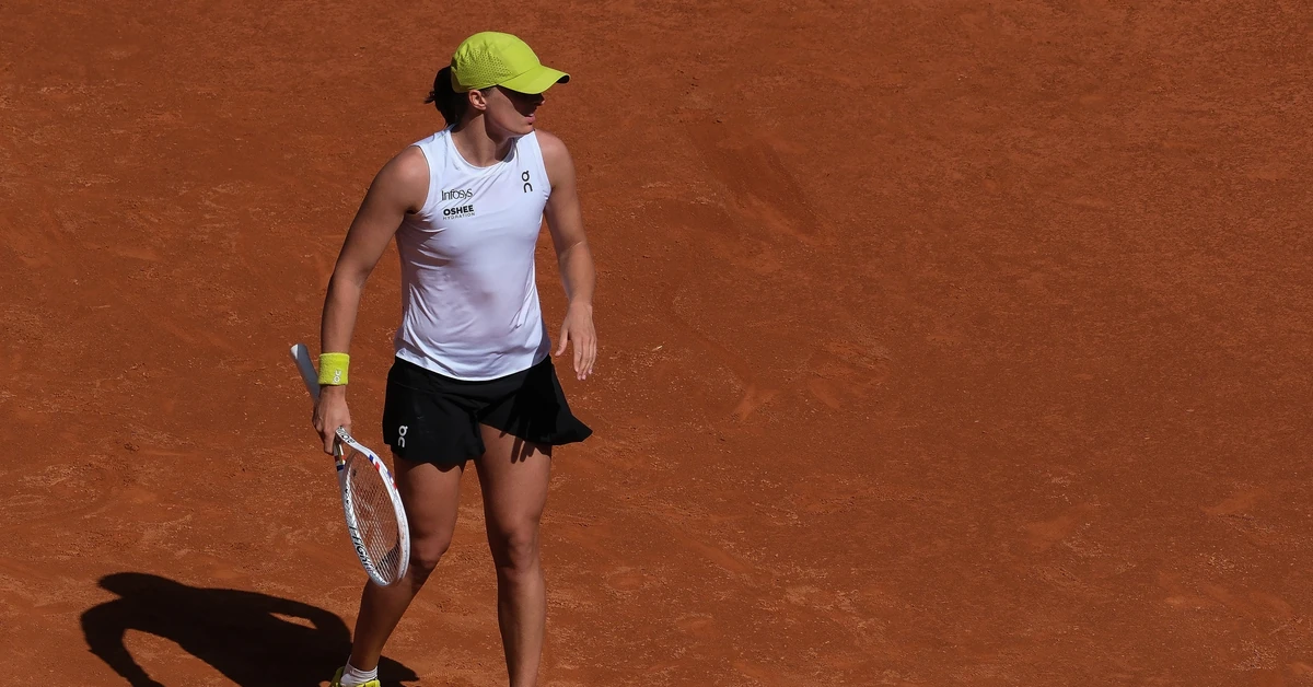 Iga Świątek przez cały czas ósma, Magda Linette awansowała w rankingu WTA