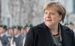 Merkel: Uchodźcy nie mogą sobie wybierać, gdzie w UE wystąpią o azyl